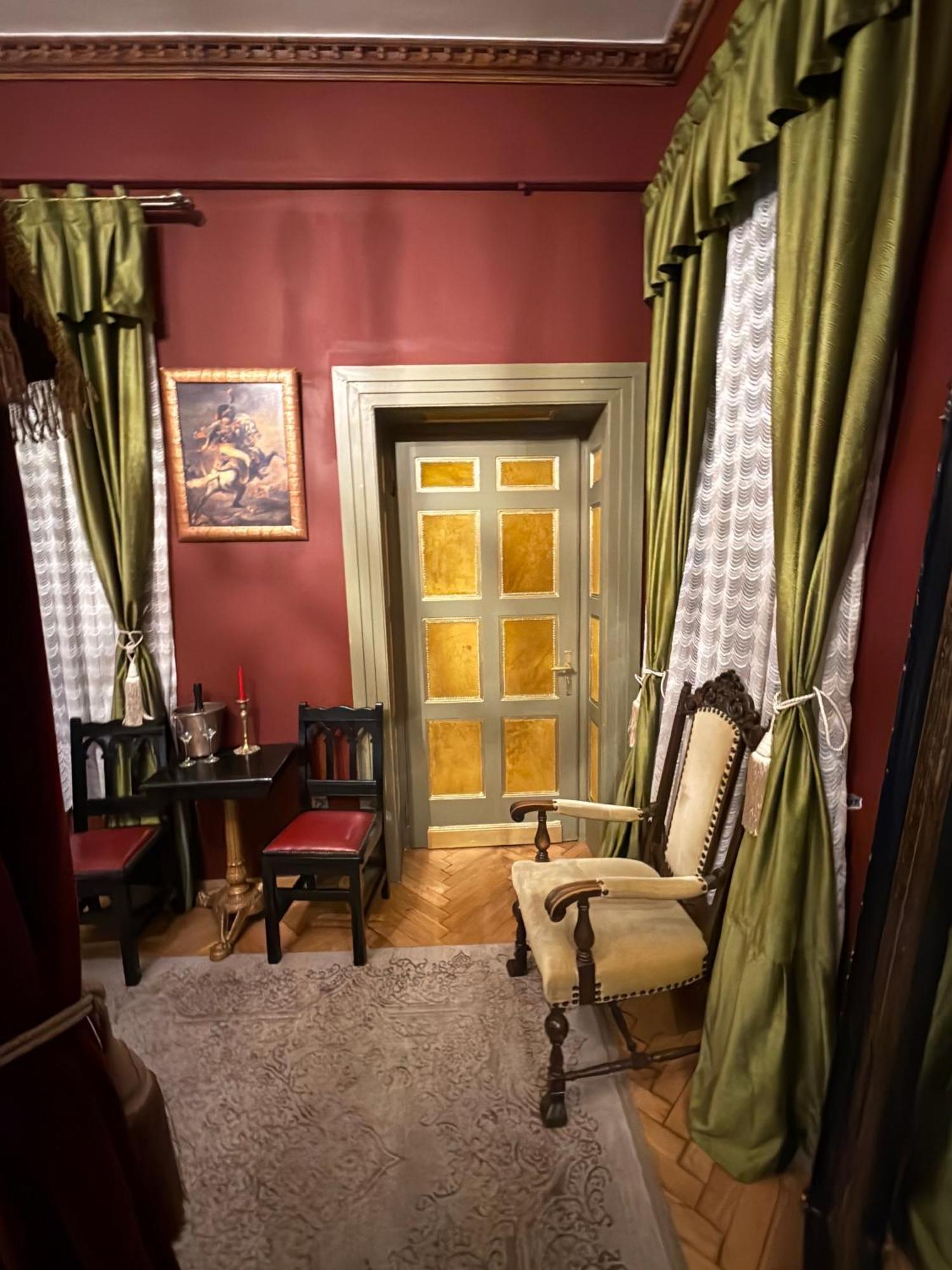Classic Love Story In Old Cluj I מראה חיצוני תמונה